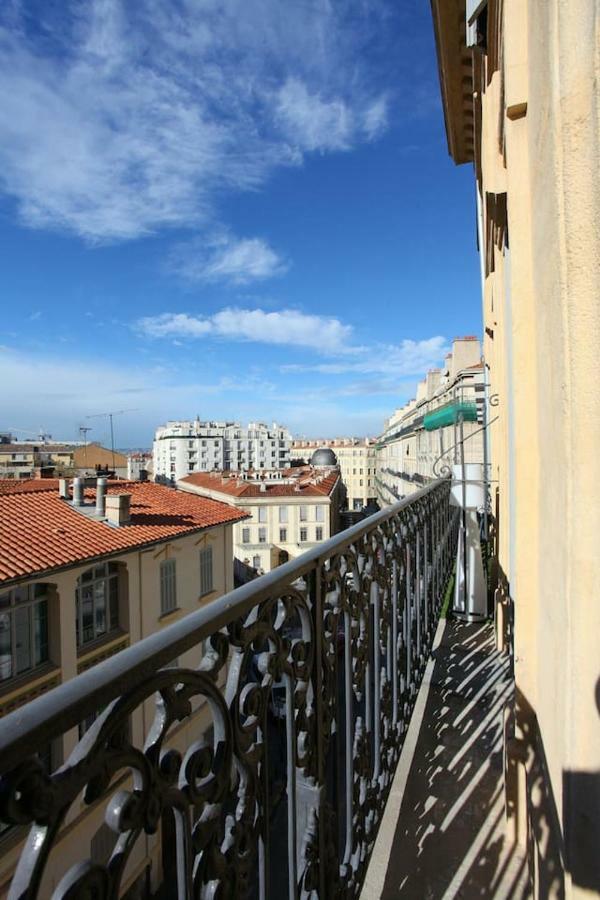 Grand Studio Au Pied Du Panier Lejlighed Marseille Eksteriør billede