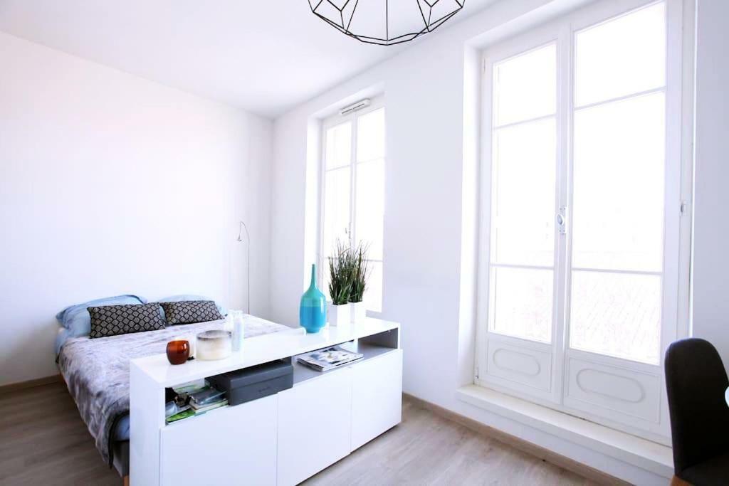 Grand Studio Au Pied Du Panier Lejlighed Marseille Eksteriør billede